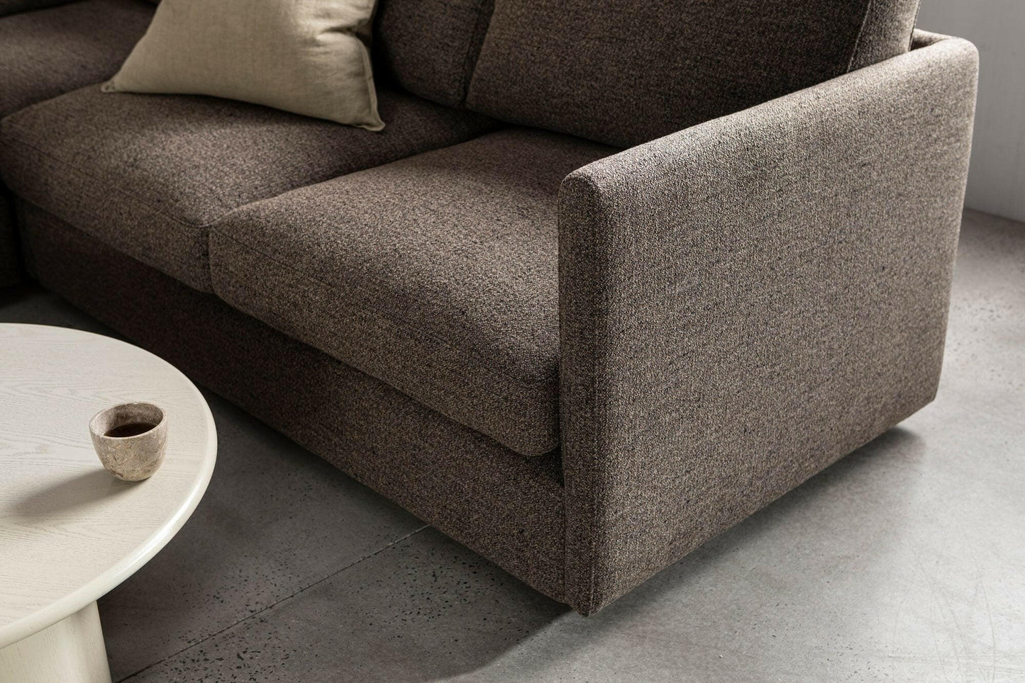 PLAY PEN MODULAR SOFA.