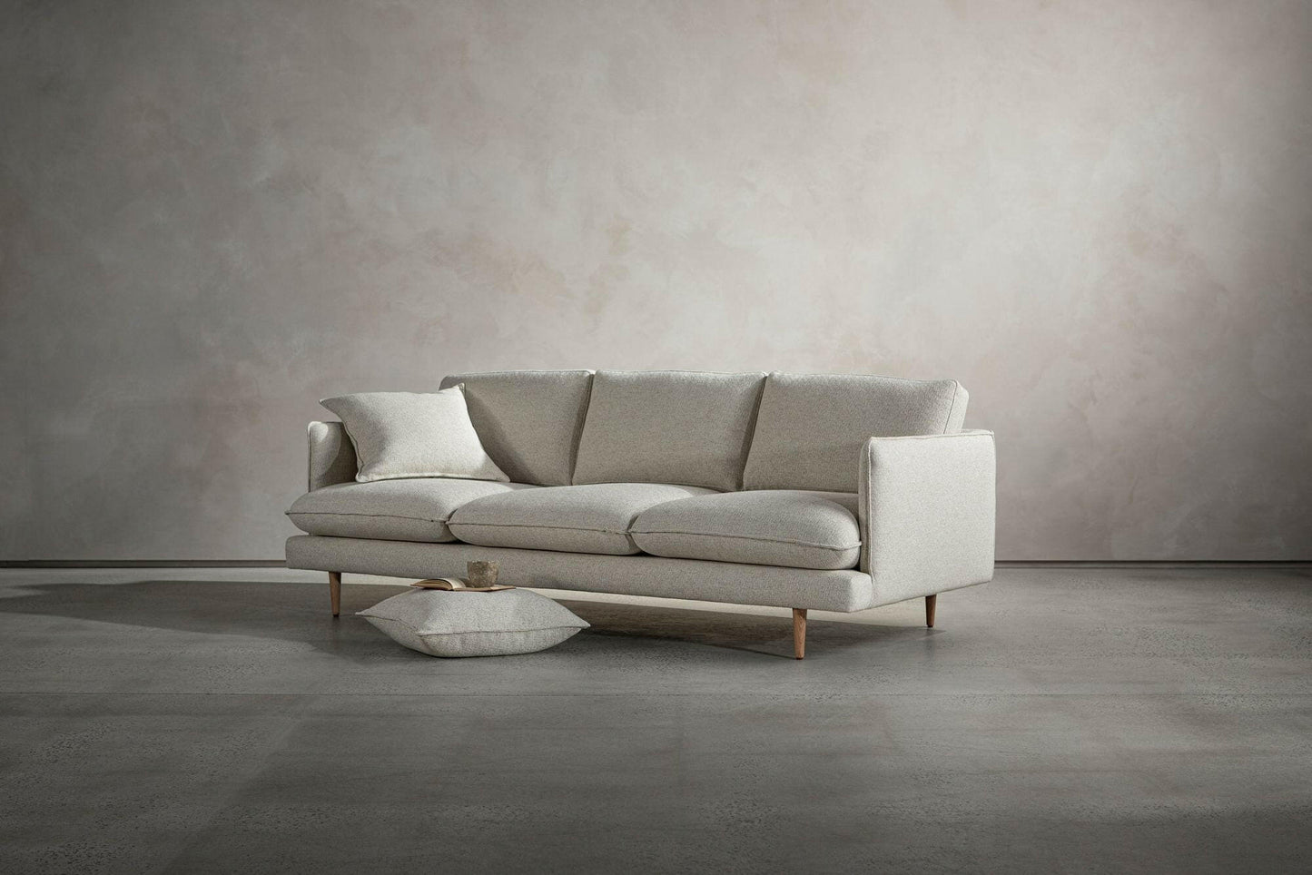 SCANDI SOFA.