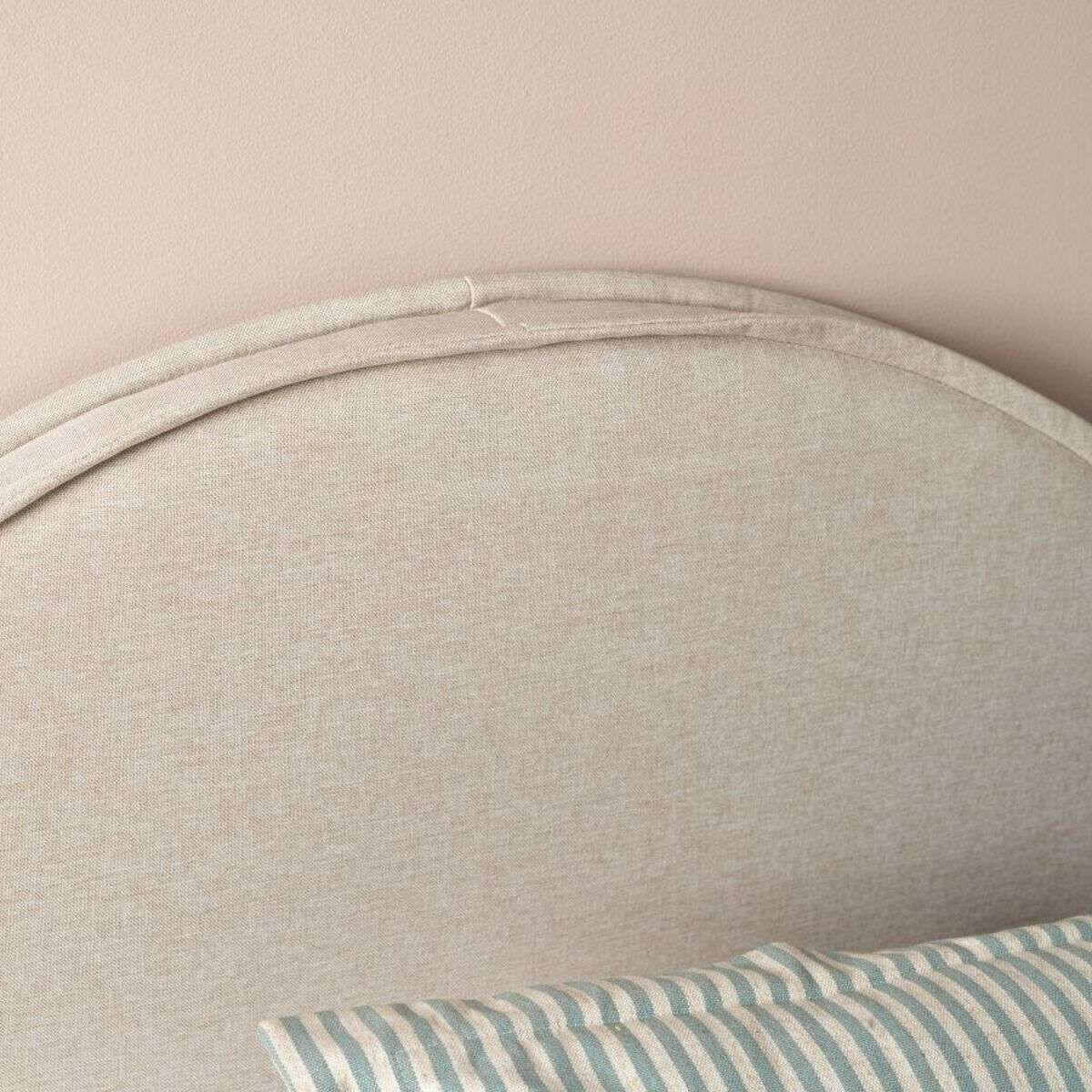 SINGLE BED.