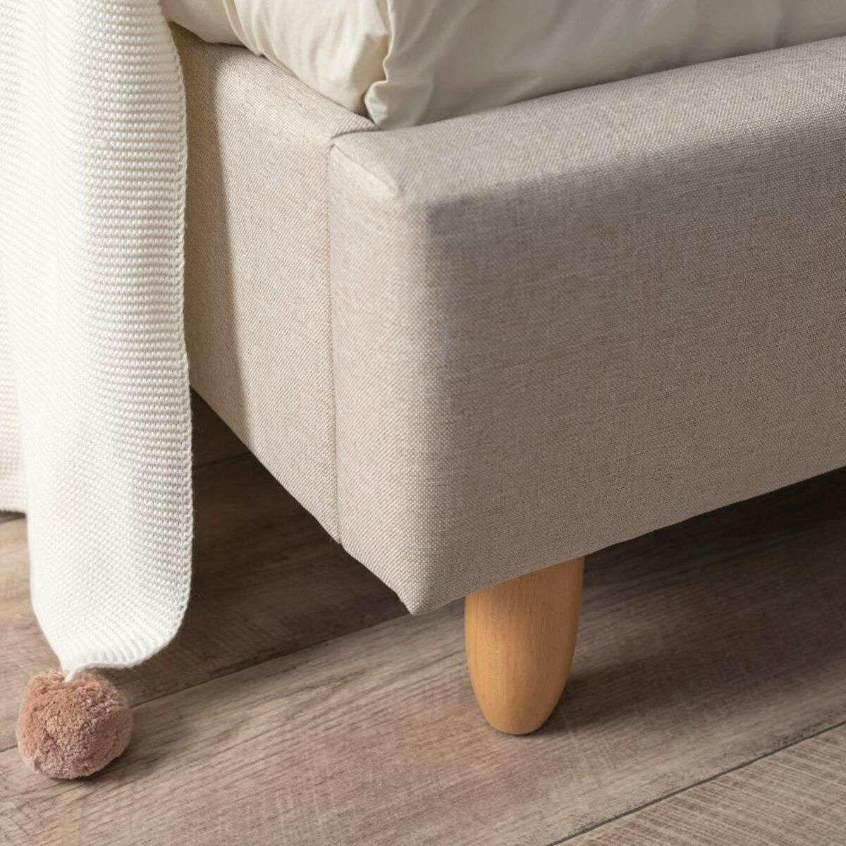 SINGLE BED.
