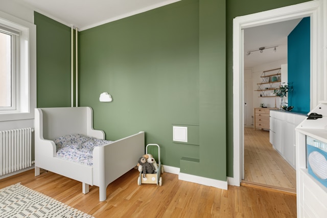 Decorative painting Dubai home