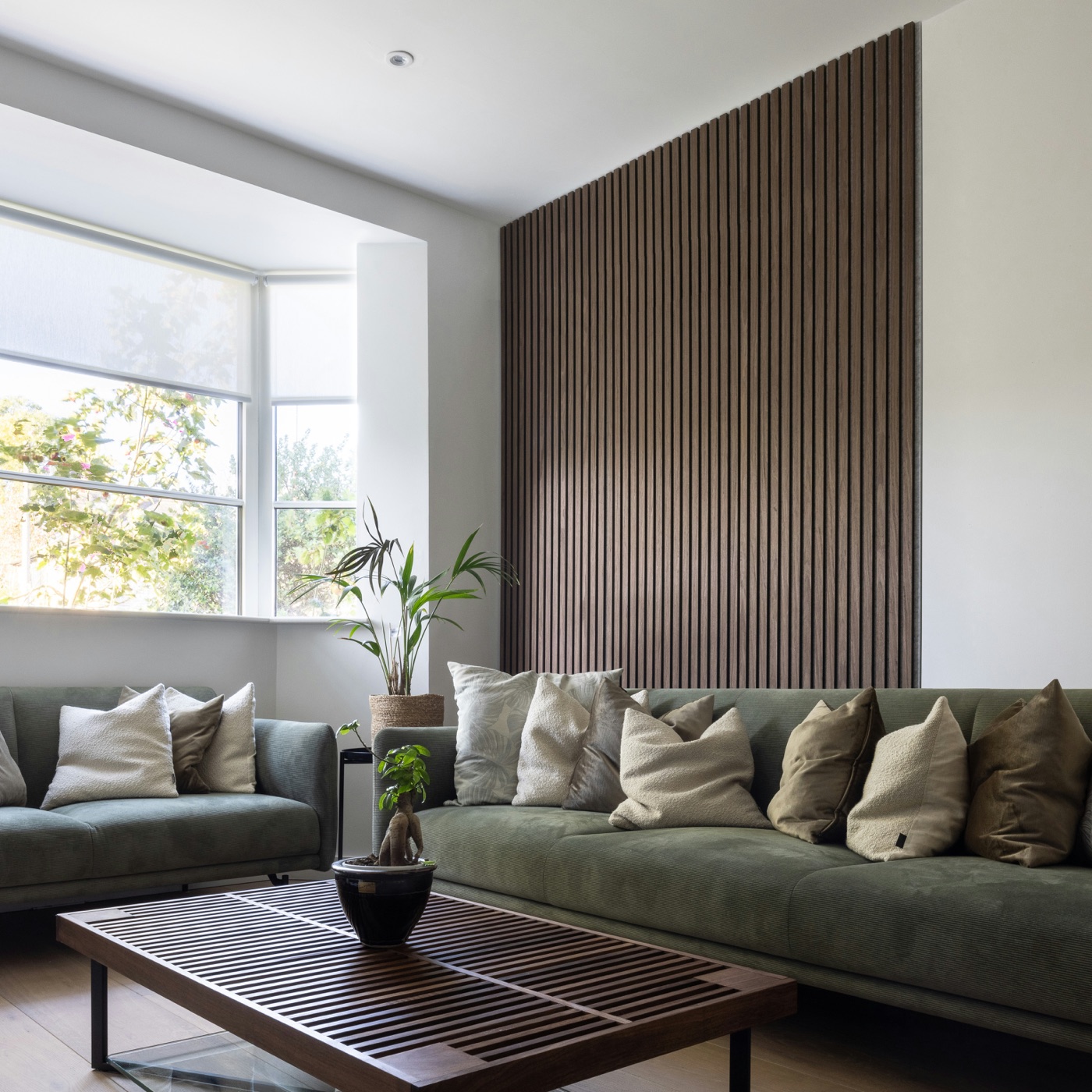 Bespoke wall panels Dubai villa