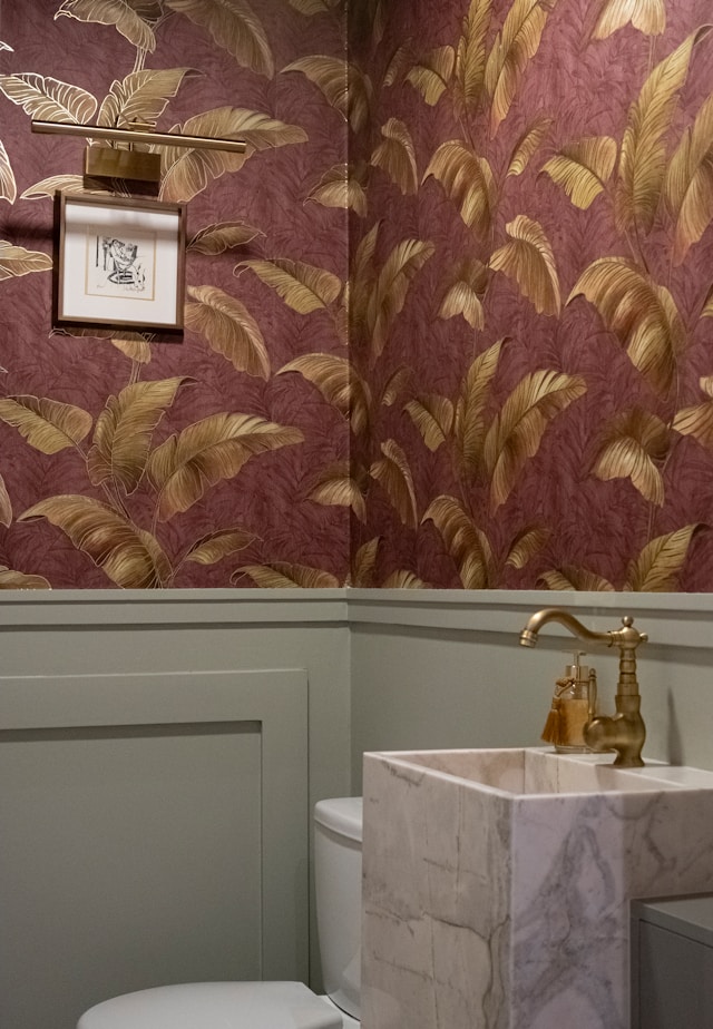 Luxury wallpaper installation Dubai