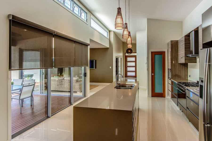 SUNSCREEN TRANSLUSCENT ROLLER BLINDS.