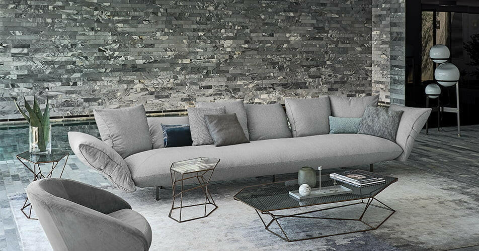 BULDGE CHEST SOFA.