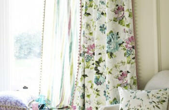 DECORATIVE CURTAINS.